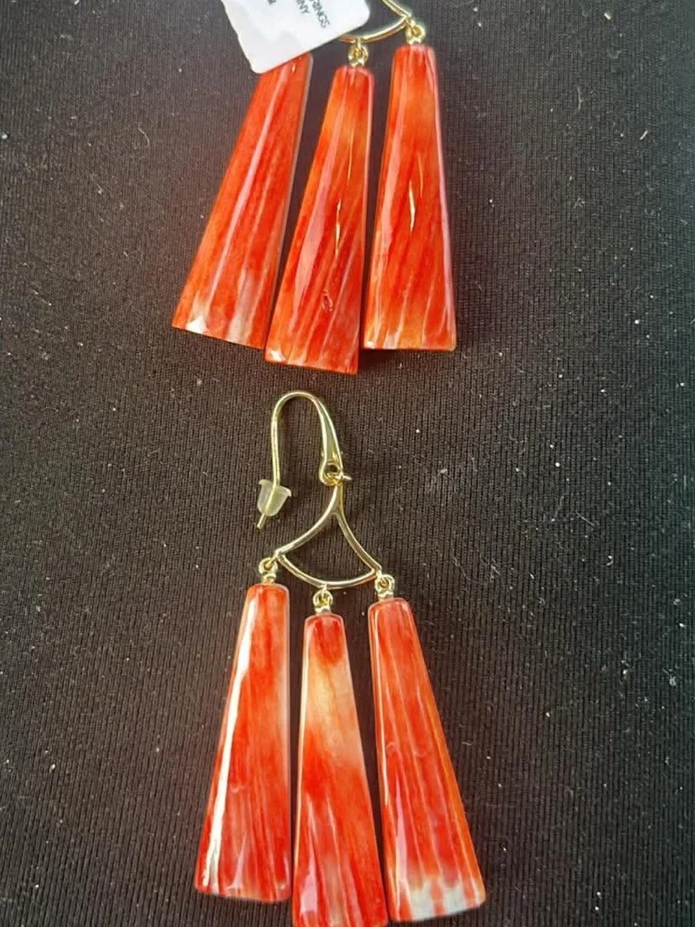 Kendra Scott Proto Layton red oyster earrings - Picture 1 of 2